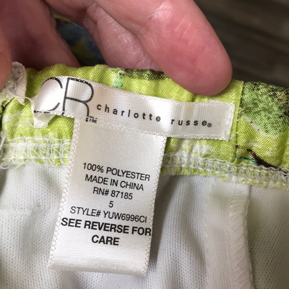 CHARLOTTE RUSSE FLORAL SATIN DRESS SIZE 5 NWOT EXCELLENT CONDITION! - Picture 7 of 7